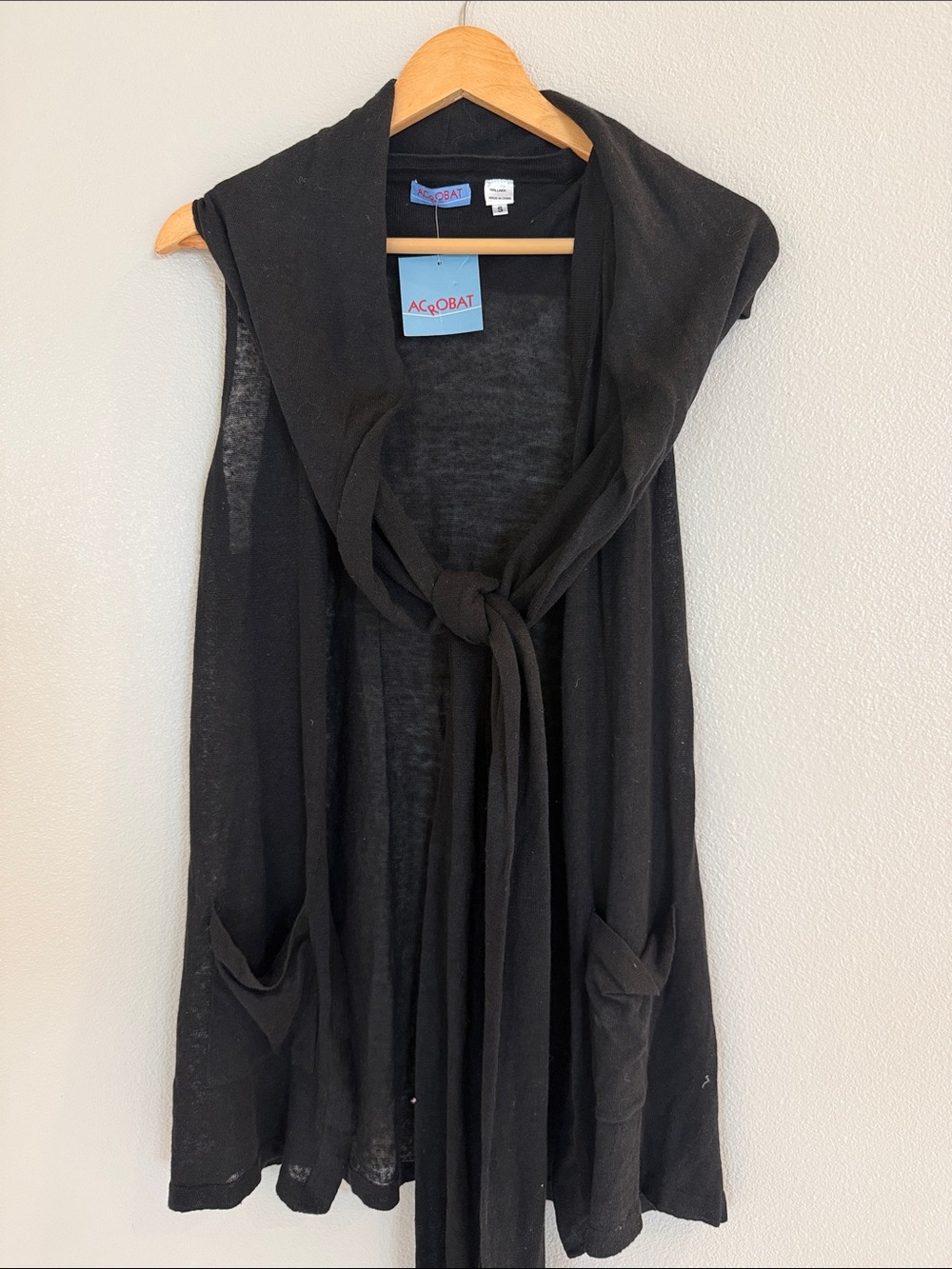Acrobat Black Sleeveless Top with Tie-scarf